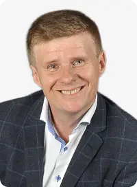 Антон Емельянов