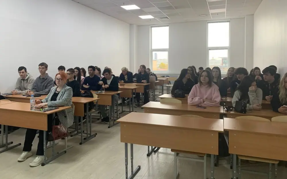 Профориентационные встречи прошли на юридическом факультете «Синергии»