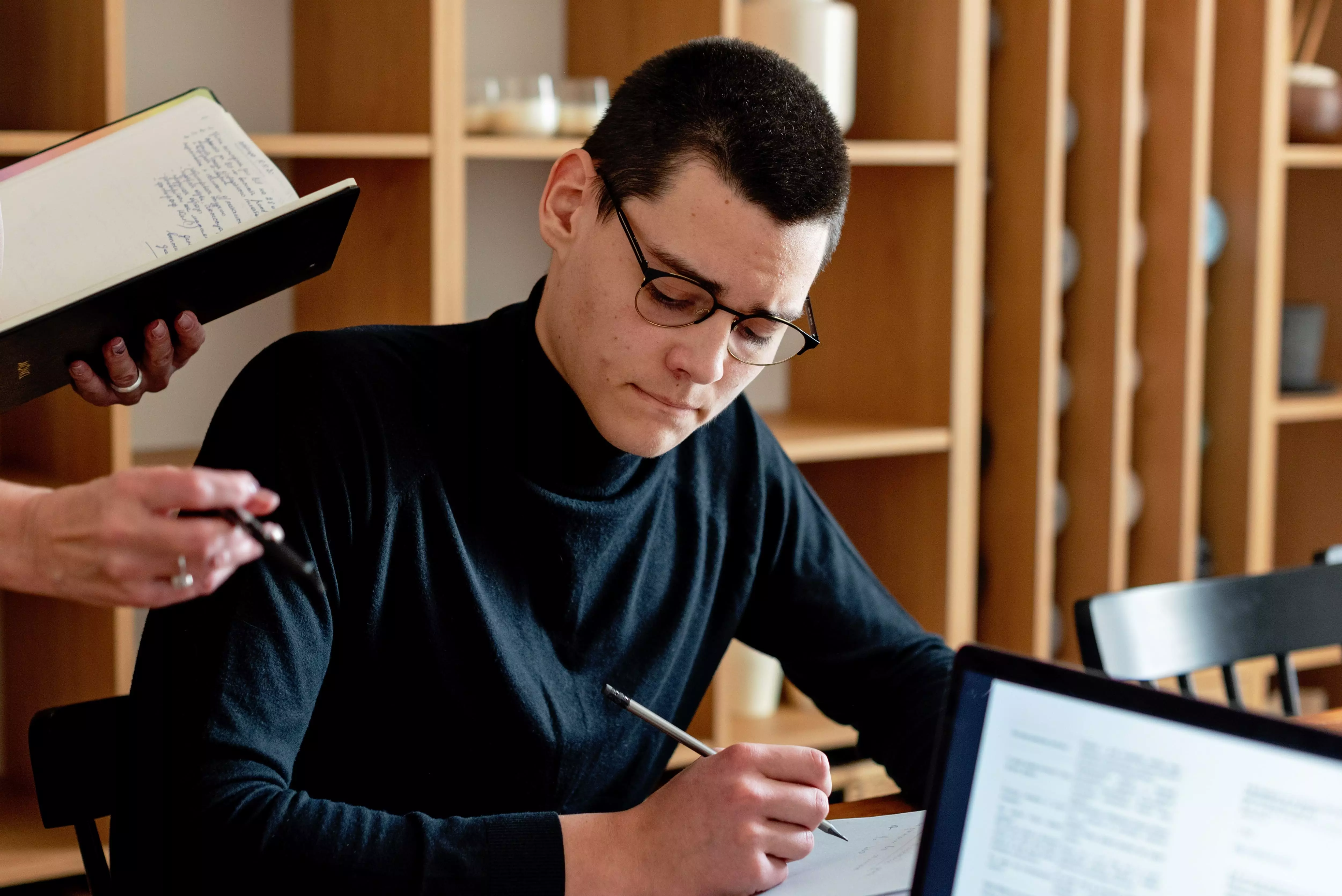 Как стать чиновником