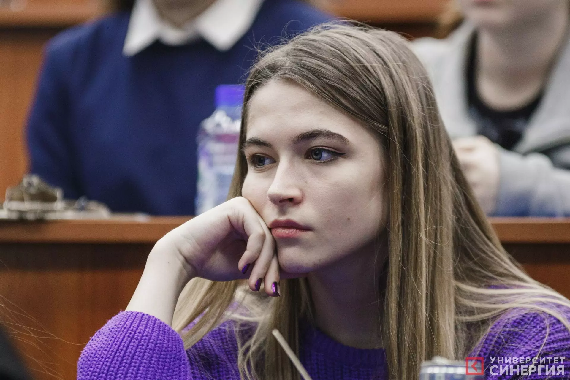 Куда лучше поступать после 11 класса мальчику