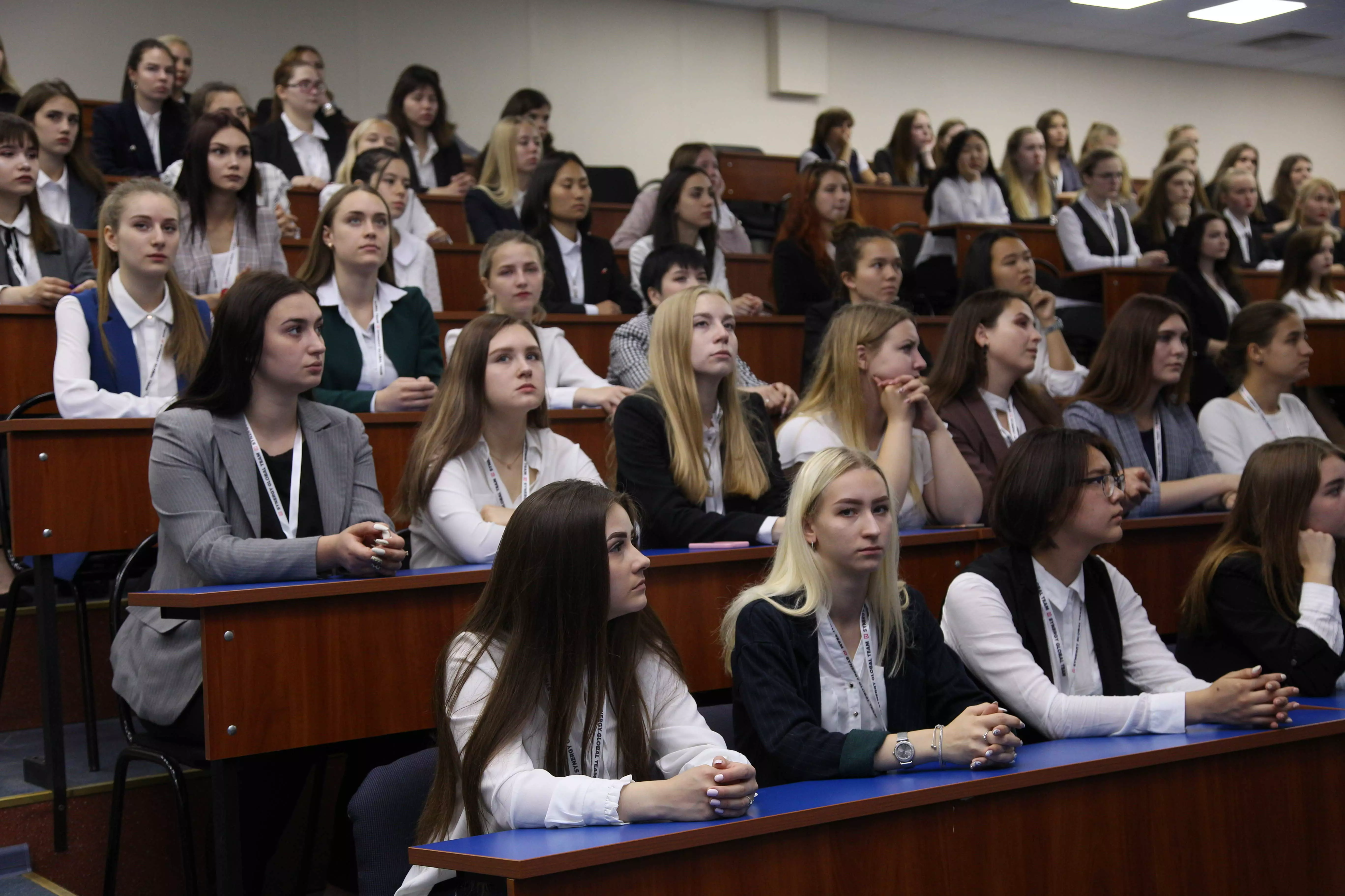 Что такое переподготовка на базе среднего профессионального образования
