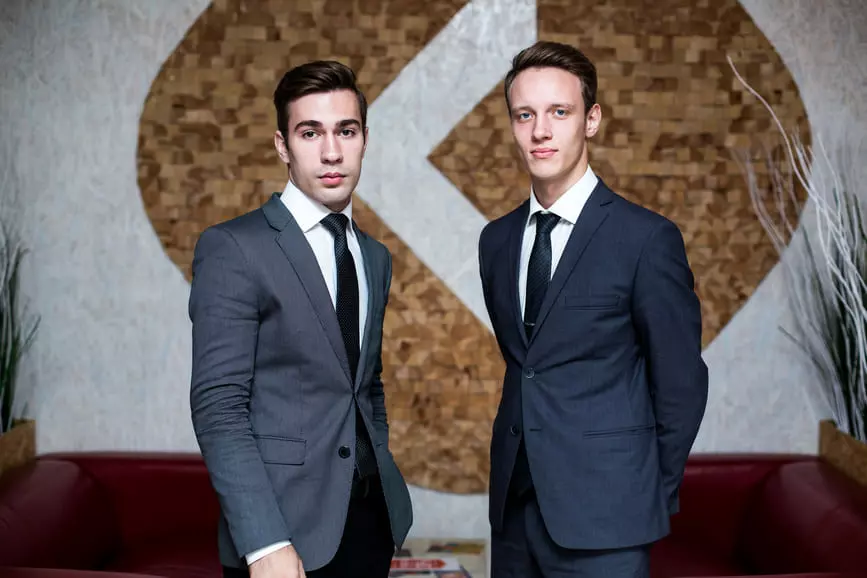 5 популярных специальностей, куда можно поступить с литературой и английским