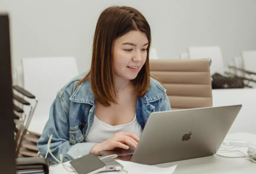 Чем занимается маркетолог