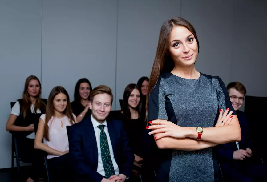 Кем можно работать, закончив международные отношения