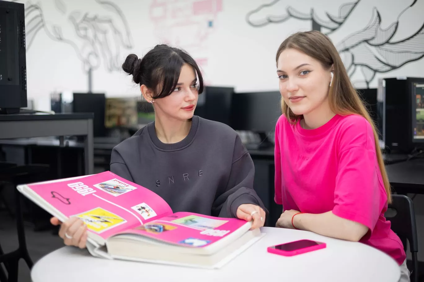 Дистанционное обучение филологии в вузах Москвы