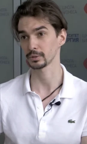 Кирилл Богомолов