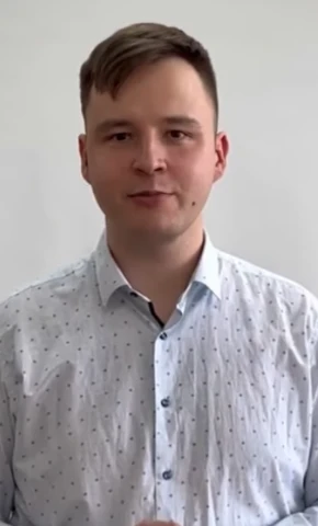 Максим Муратов