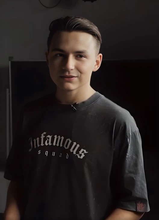 Владислав Вальцов