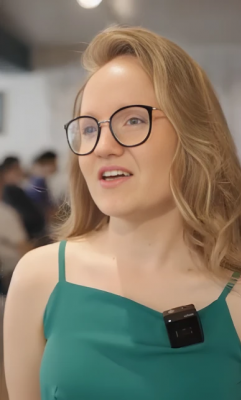 Алина Веселова