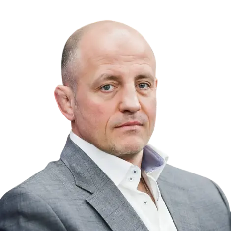 Главный тренер сборной команды России по сумо, известный борец и заслуженный тренер страны