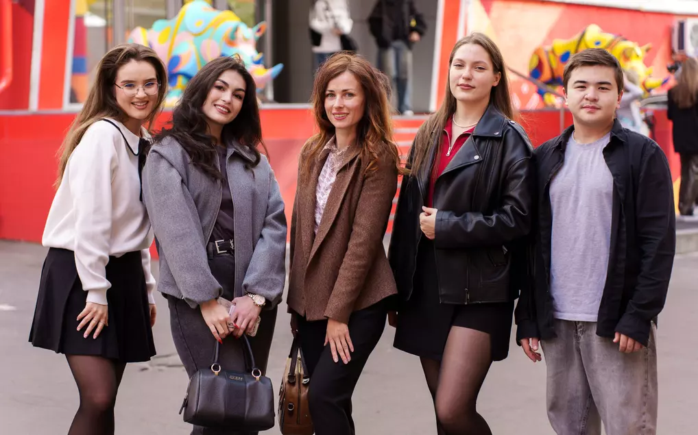 Опрос «Синергии»: в России 74% молодежи не хотят работать в офисе